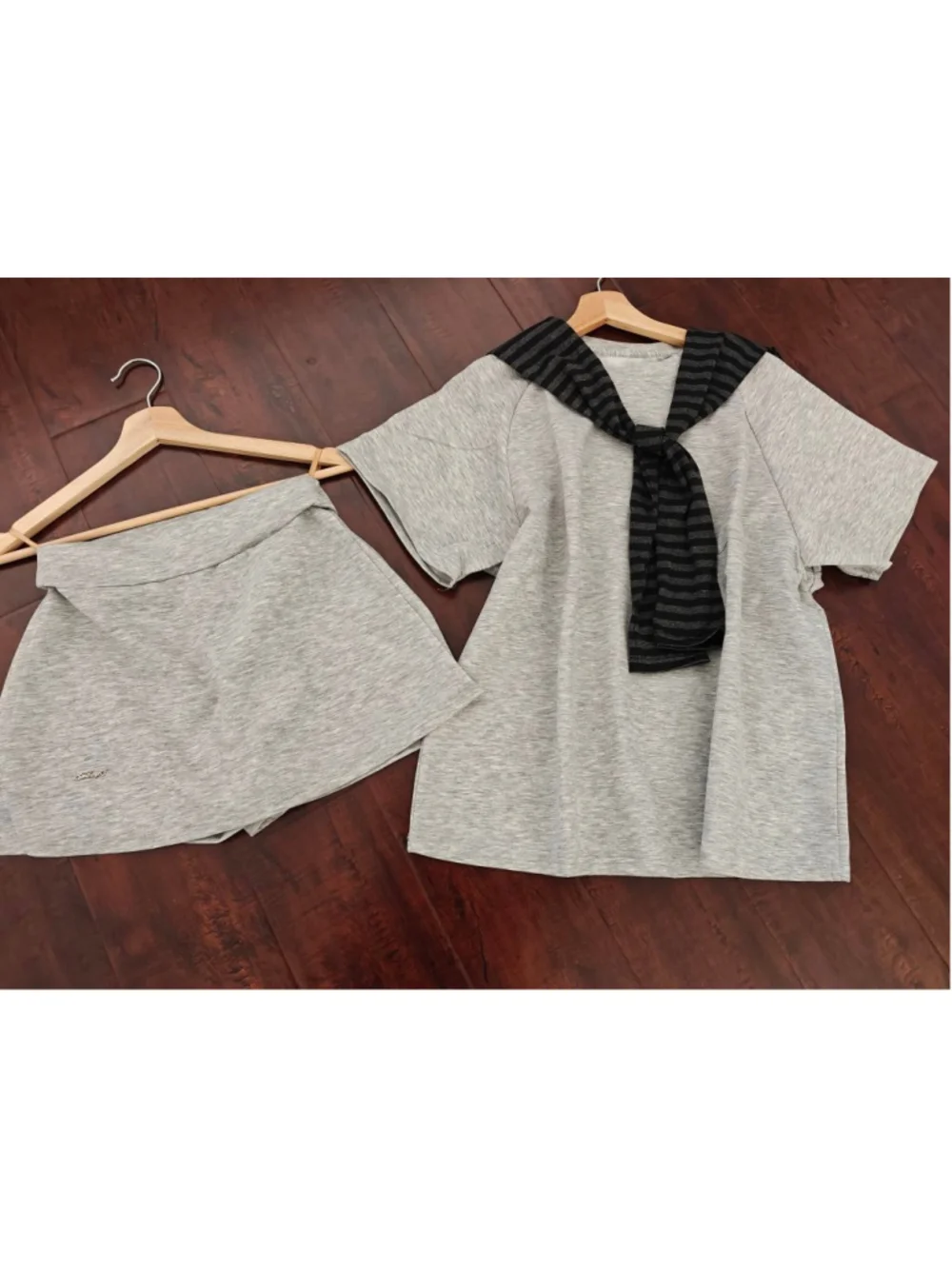 Preppy Two-Piece Set (Top + Scarf + Skort)